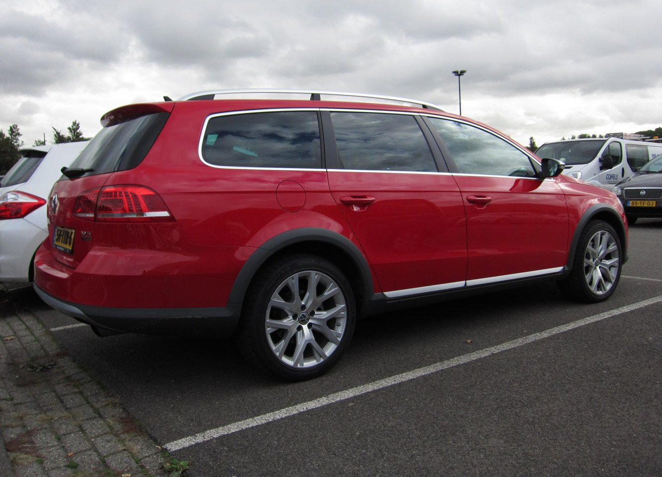 Volkswagen Passat Alltrack (B7) 1.8 TSI (160 Hp)